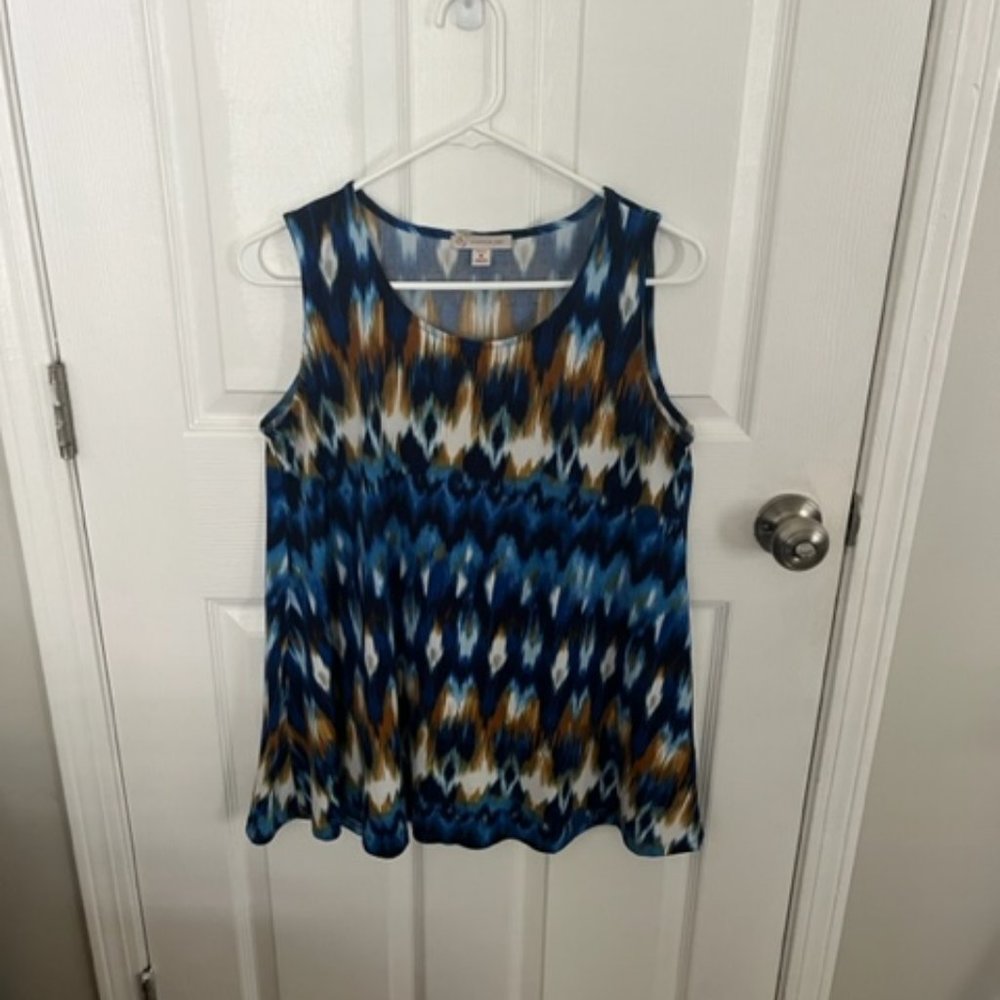 DB Flowy Tunic Top